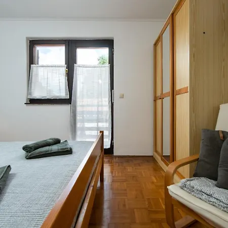 House Varesko Casa de Férias Krnica
